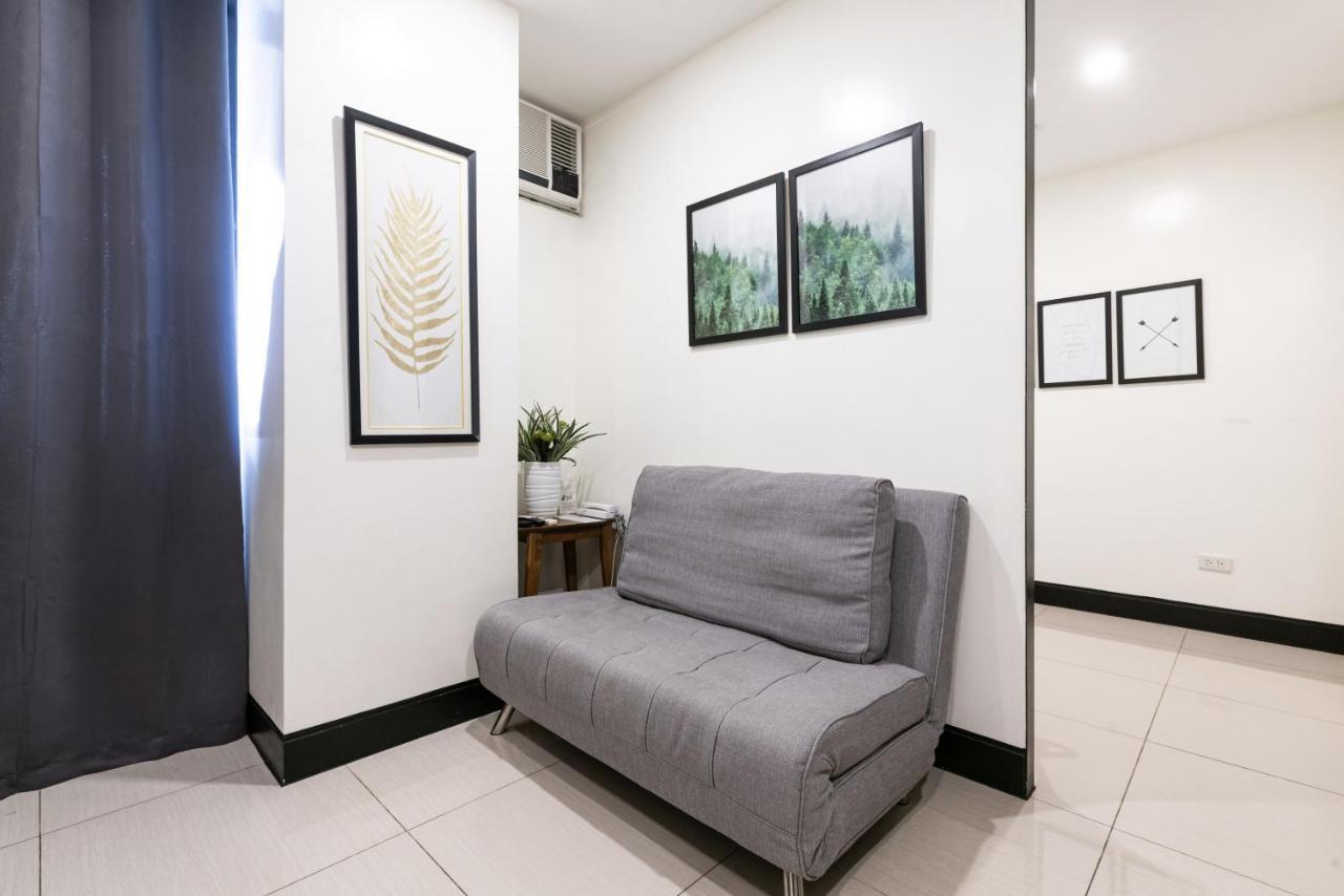 Artemis Place Makati Hotel Makati City Esterno foto