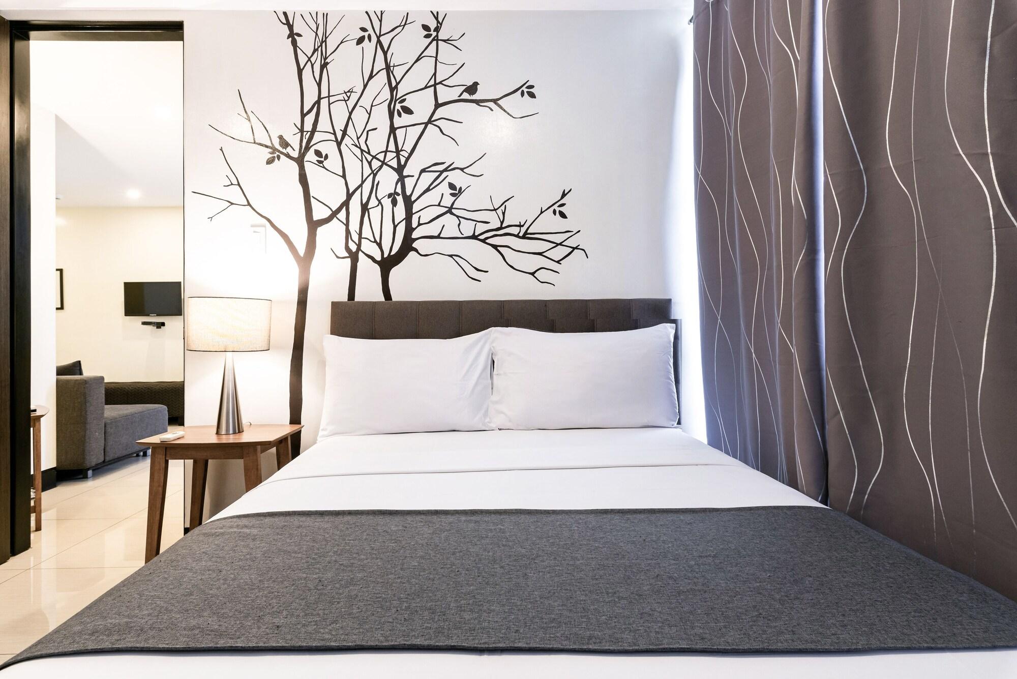 Artemis Place Makati Hotel Makati City Esterno foto